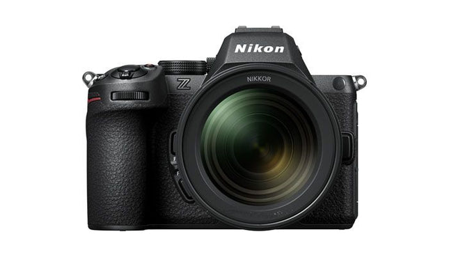 Nikon Z5II 24-200
